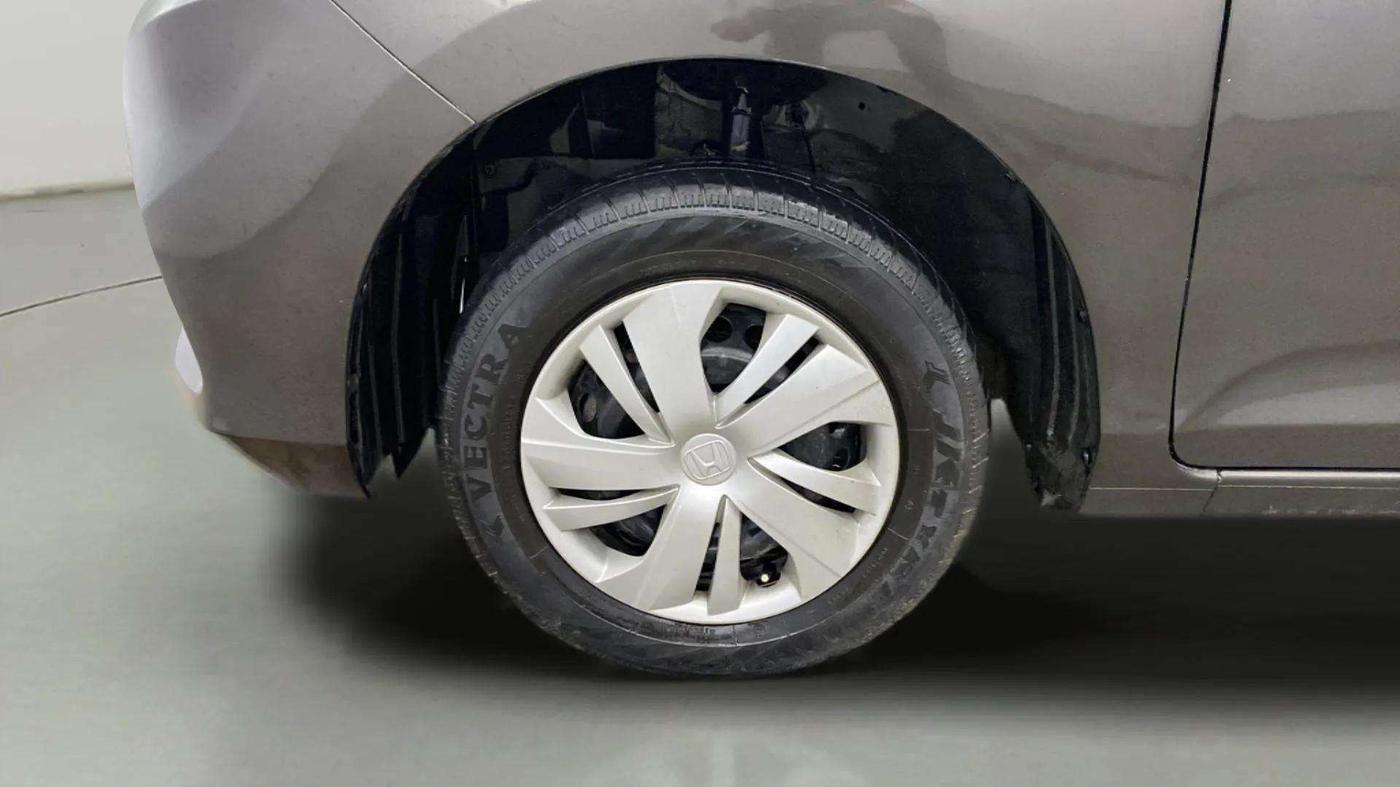 2022 Honda Amaze 1.2L I-VTEC S, Petrol, Manual, 46,715 km, Left Front Wheel