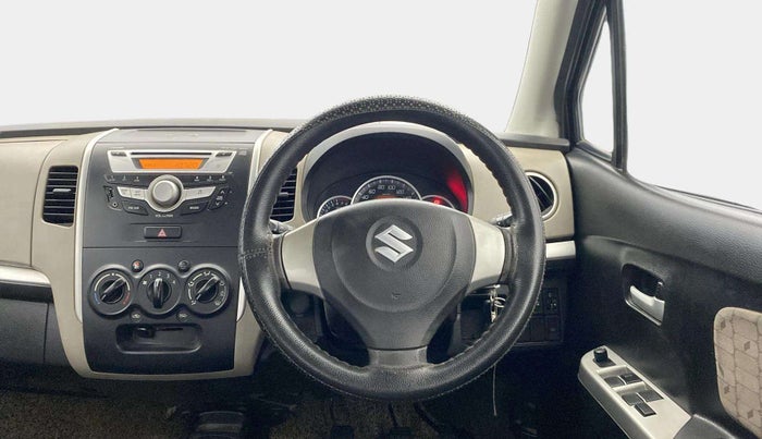 2014 Maruti Wagon R 1.0 VXI, Petrol, Manual, 72,795 km, Steering Wheel Close Up