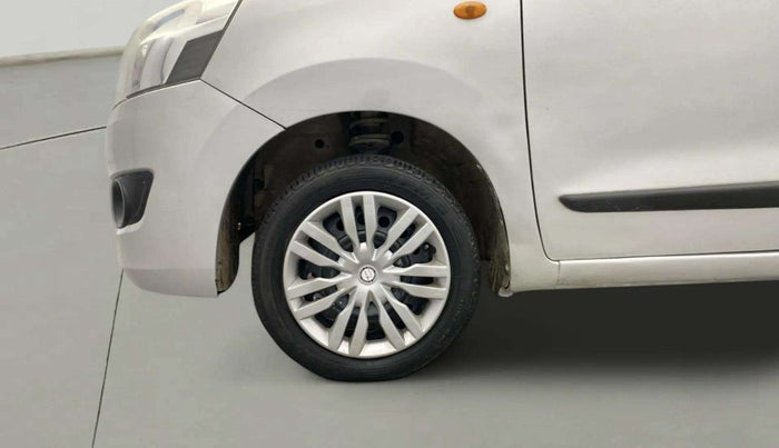 2014 Maruti Wagon R 1.0 VXI, Petrol, Manual, 72,795 km, Left Front Wheel