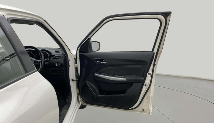 2018 Maruti Swift ZXI PLUS, Petrol, Manual, 43,244 km, RHS Front Door