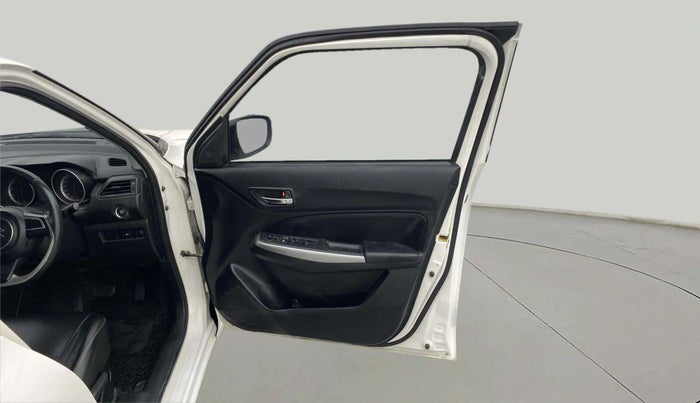 2018 Maruti Swift ZXI AMT, Petrol, Automatic, 79,075 km, RHS Front Door