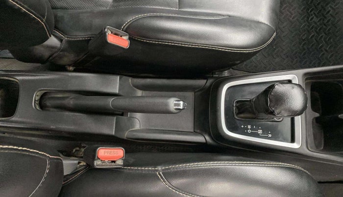 2018 Maruti Swift ZXI AMT, Petrol, Automatic, 79,075 km, Gear Lever