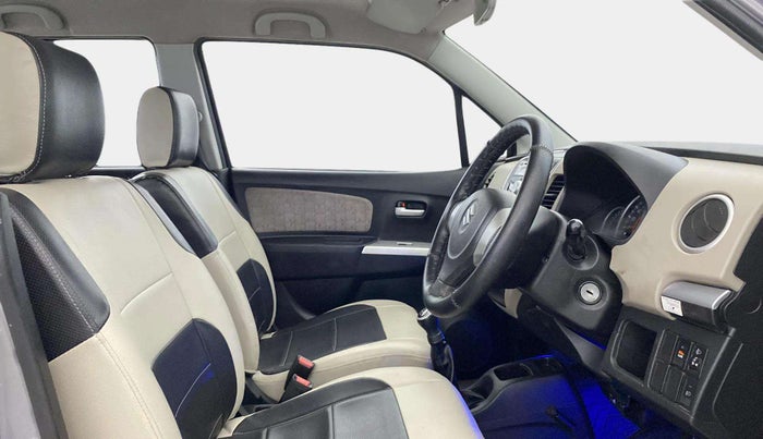 2015 Maruti Wagon R 1.0 VXI, Petrol, Manual, 17,288 km, Right Side Front Door Cabin