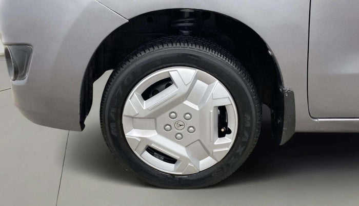2015 Maruti Wagon R 1.0 VXI, Petrol, Manual, 17,288 km, Left Front Wheel