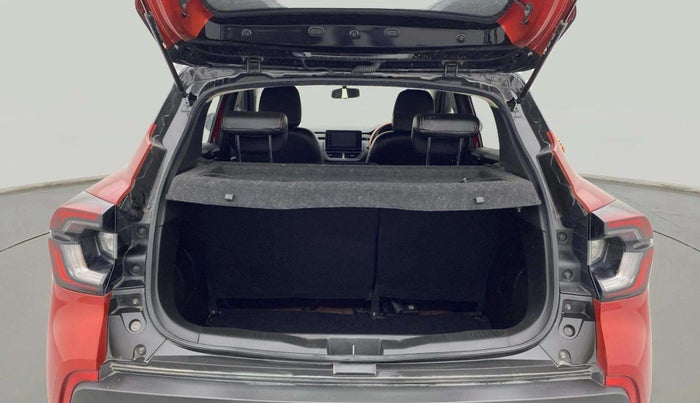 2022 Renault Kiger RXZ TURBO CVT DUAL TONE, Petrol, Automatic, 28,350 km, Boot Open Zoomed View