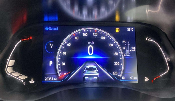 2022 Renault Kiger RXZ TURBO CVT DUAL TONE, Petrol, Automatic, 28,350 km, Odometer Image
