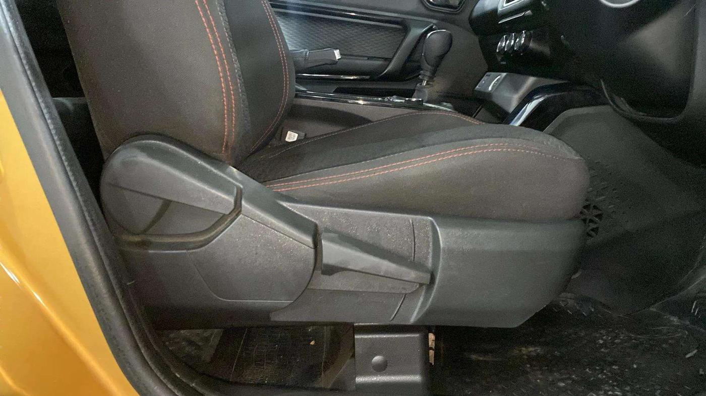 2022 Renault Kiger RXZ AMT, Petrol, Automatic, 19,802 km, Driver Side Adjustment Panel