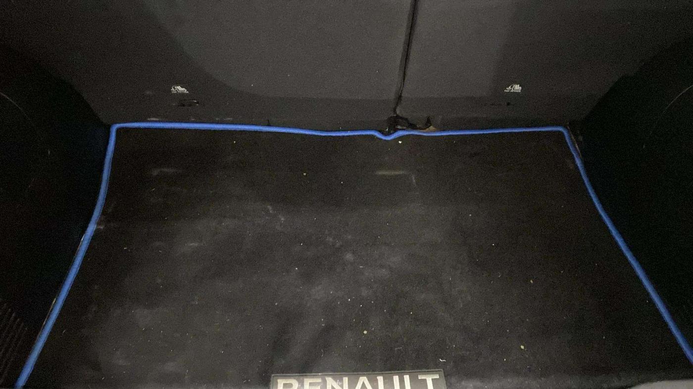 2022 Renault Kiger RXZ AMT, Petrol, Automatic, 19,802 km, Boot Inside