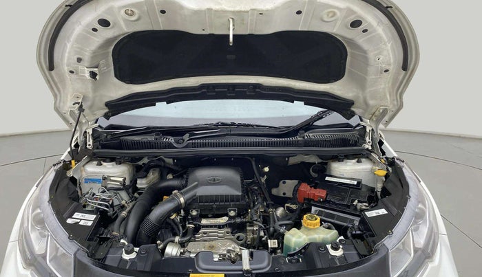2023 Tata NEXON XM PLUS SUNROOF PETROL, Petrol, Manual, 70,315 km, Open Bonet