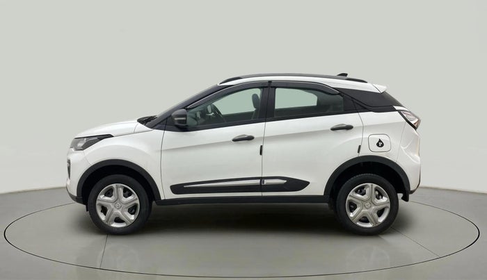 2023 Tata NEXON XM PLUS SUNROOF PETROL, Petrol, Manual, 70,315 km, Left Side