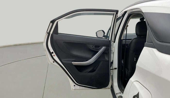2023 Tata NEXON XM PLUS SUNROOF PETROL, Petrol, Manual, 70,315 km, LHS Rear Door