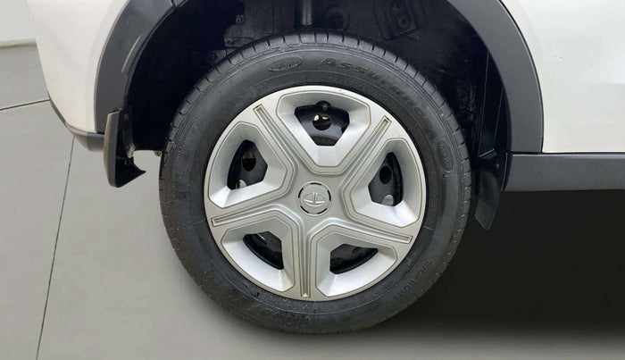 2023 Tata NEXON XM PLUS SUNROOF PETROL, Petrol, Manual, 70,315 km, Right Rear Wheel