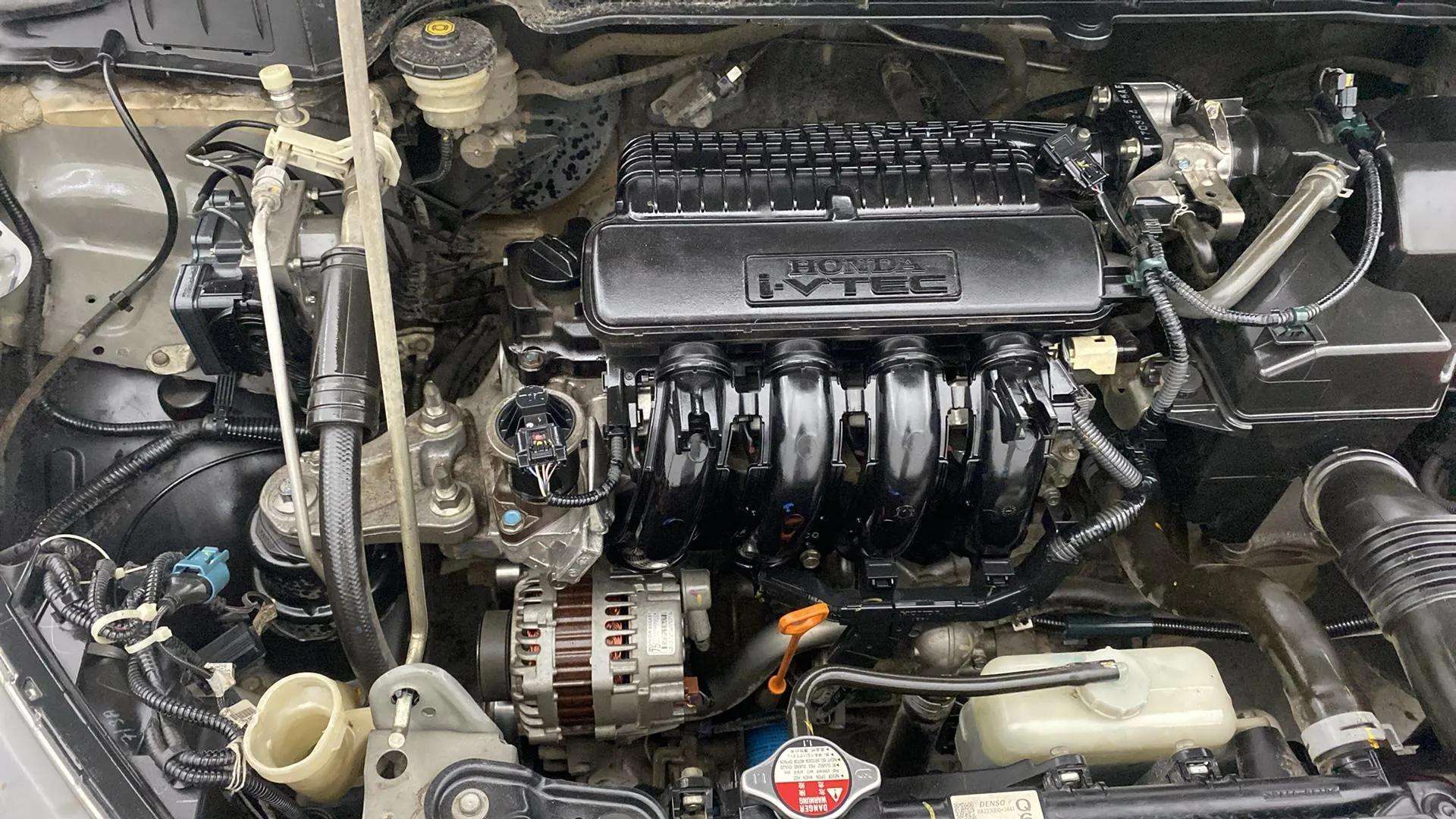 Engine-Right-Aligned--11