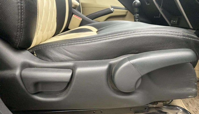 2017 Honda City 1.5L I-VTEC V MT, Petrol, Manual, 81,948 km, Driver Side Adjustment Panel