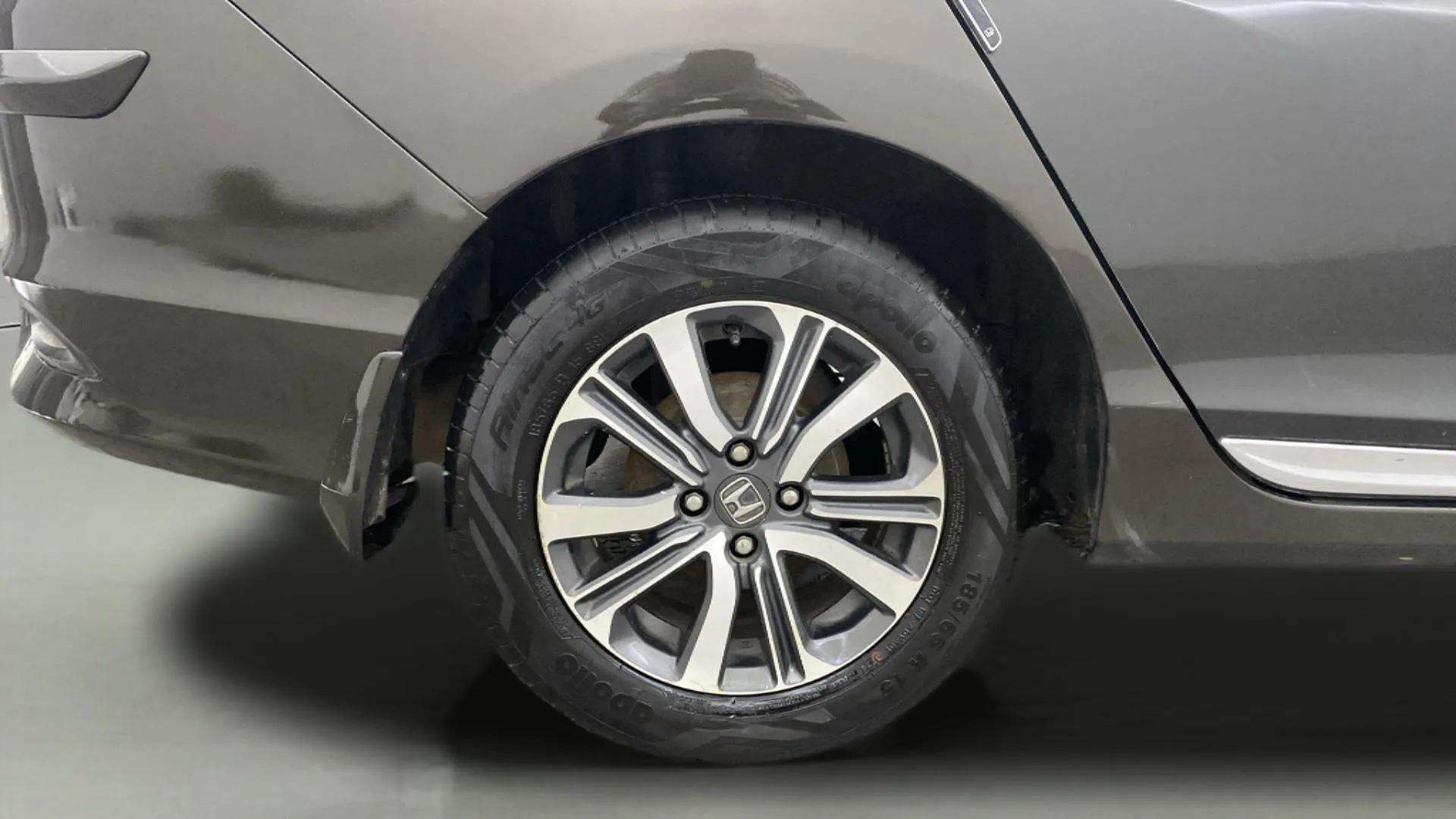 RHS-Rear-Wheel-15