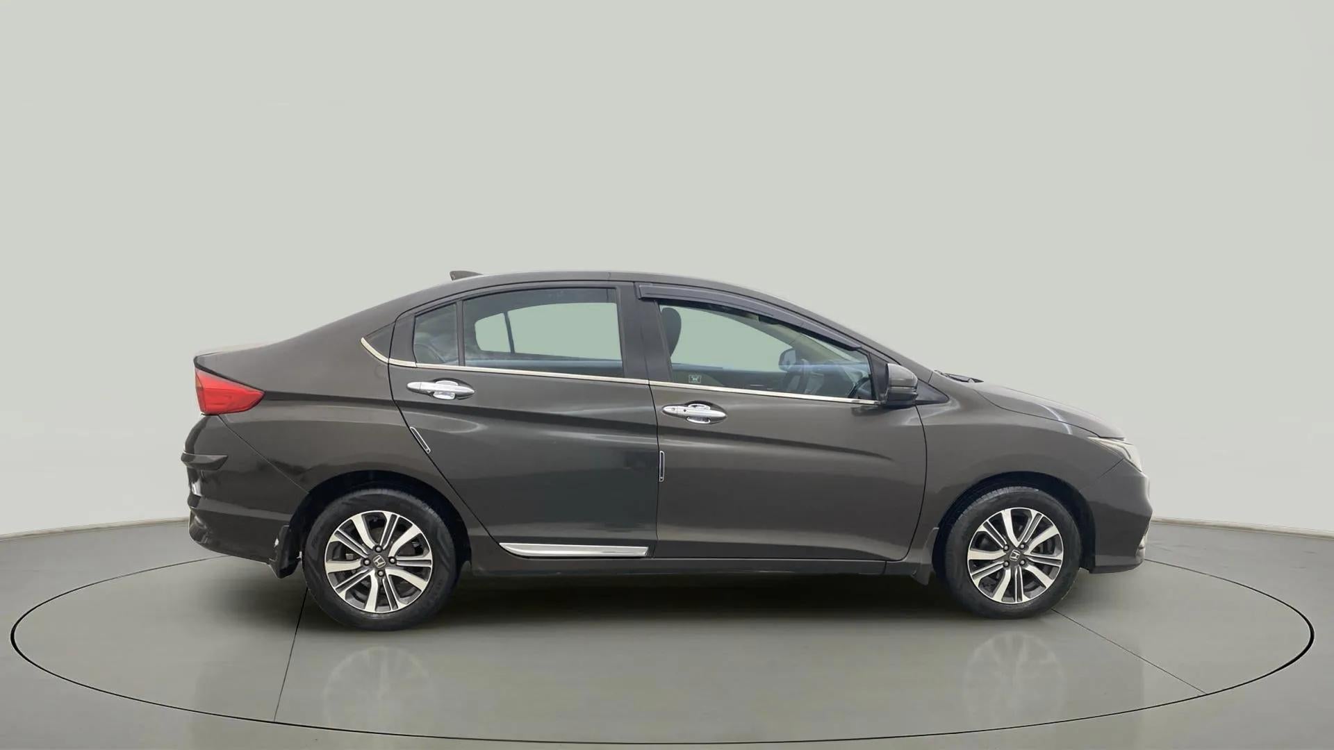 3-Right-Side-View