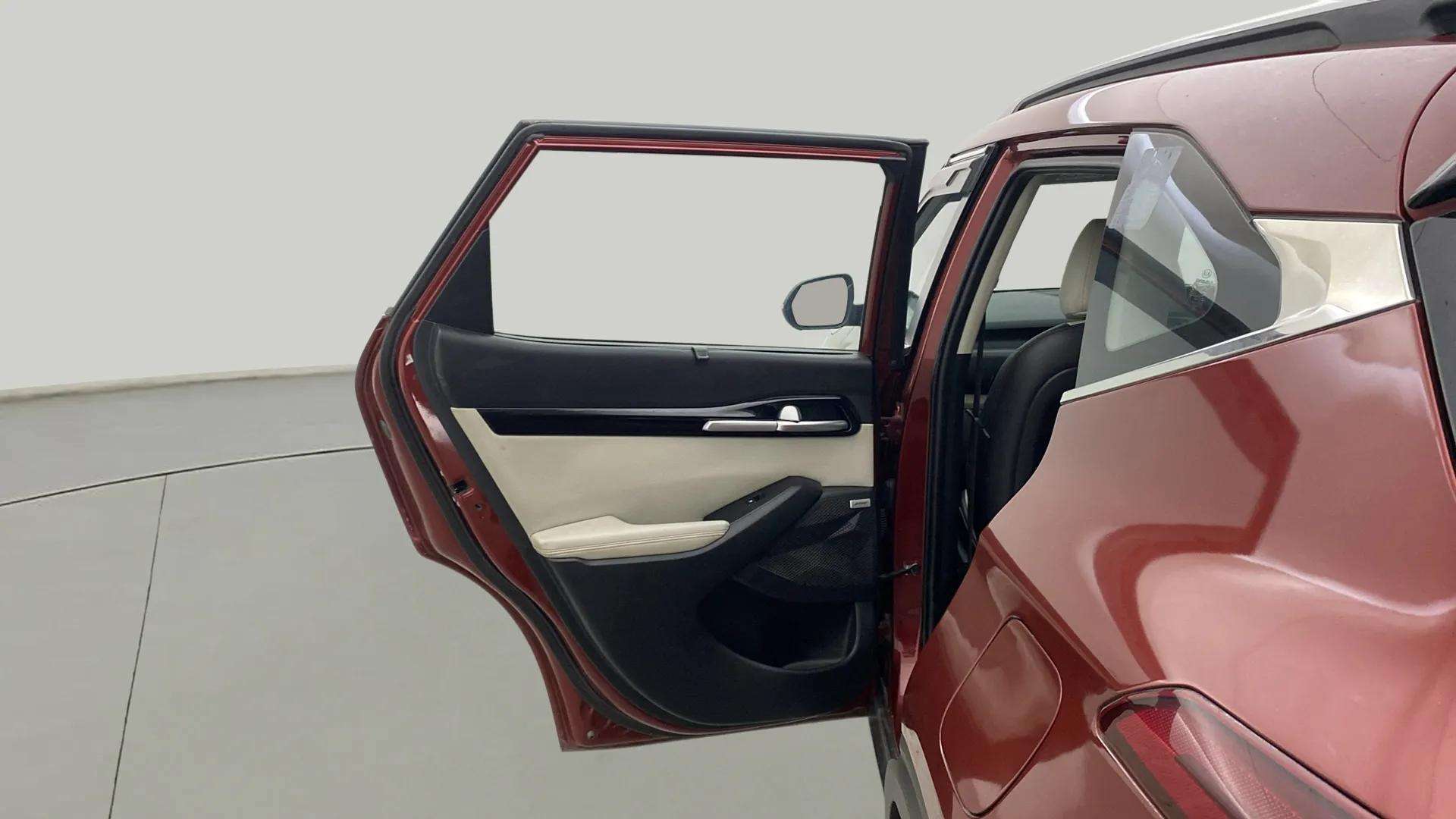 LHS-Rear-Door-Open
