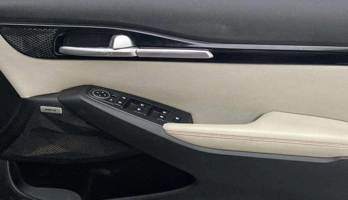 2019 KIA SELTOS GTX PLUS 1.4 PETROL, Petrol, Manual, 50,289 km, Driver Side Door Panels Control