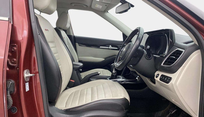 2019 KIA SELTOS GTX PLUS 1.4 PETROL, Petrol, Manual, 50,289 km, Right Side Front Door Cabin
