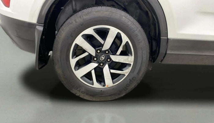 2022 Tata Harrier XZA PLUS 2.0L DUAL TONE, Diesel, Automatic, 46,112 km, Right Rear Wheel