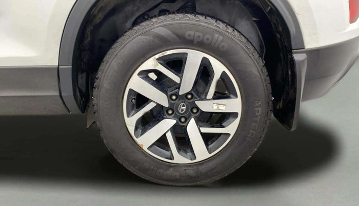 2022 Tata Harrier XZA PLUS 2.0L DUAL TONE, Diesel, Automatic, 46,112 km, Left Rear Wheel