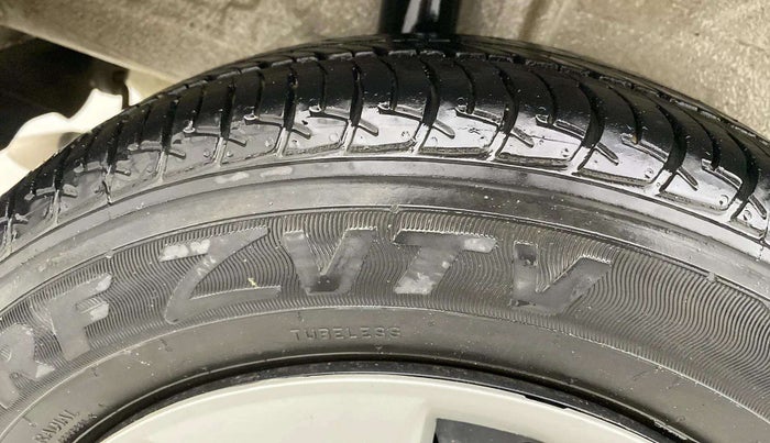 2019 Maruti New Wagon-R VXI 1.0, Petrol, Manual, 13,555 km, Right Rear Tyre Tread