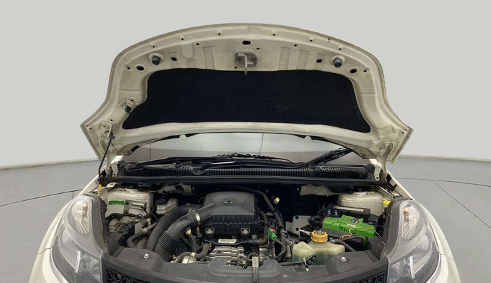 2019 Tata NEXON XM PETROL, Petrol, Manual, 39,753 km, Open Bonet
