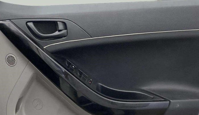 2019 Tata NEXON XM PETROL, Petrol, Manual, 39,753 km, Driver Side Door Panels Control