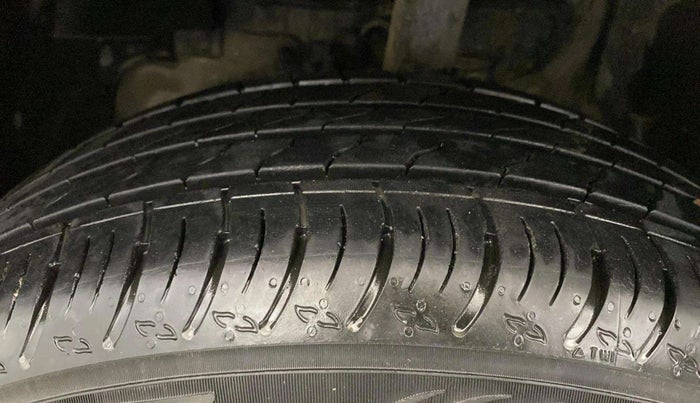 2019 Tata NEXON XM PETROL, Petrol, Manual, 39,753 km, Left Front Tyre Tread