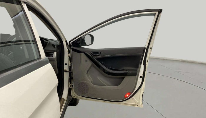 2019 Tata NEXON XM PETROL, Petrol, Manual, 39,753 km, RHS Front Door