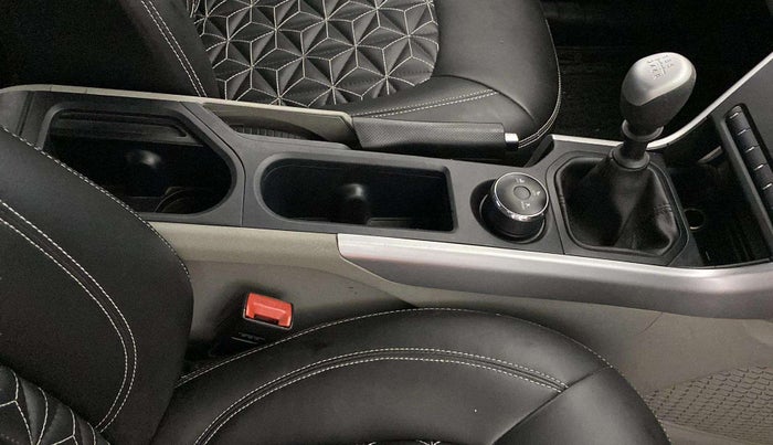 2019 Tata NEXON XM PETROL, Petrol, Manual, 39,753 km, Gear Lever