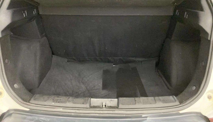 2019 Tata NEXON XM PETROL, Petrol, Manual, 39,753 km, Boot Inside