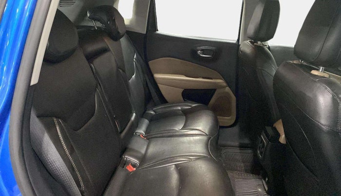 2018 Jeep Compass LONGITUDE (O) 2.0 DIESEL, Diesel, Manual, 69,930 km, Right Side Rear Door Cabin