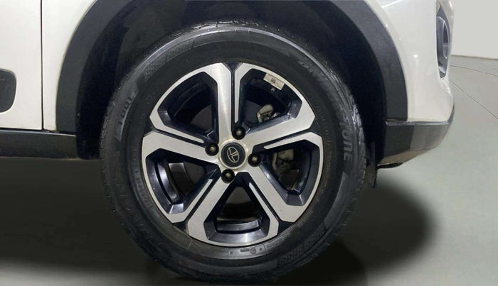 2022 Tata NEXON XZ PLUS PETROL, Petrol, Manual, 35,659 km, Right Front Wheel