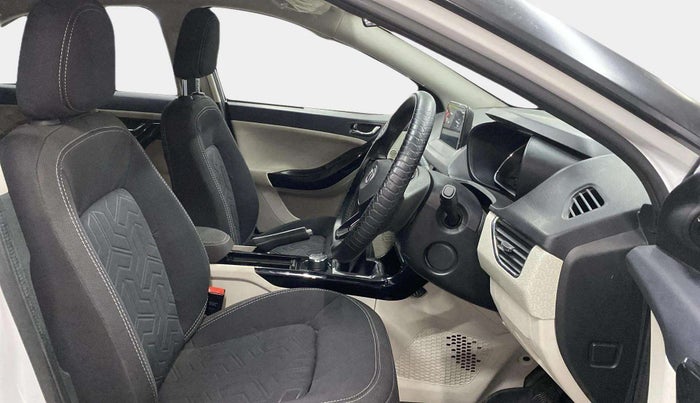 2022 Tata NEXON XZ PLUS PETROL, Petrol, Manual, 35,659 km, Right Side Front Door Cabin