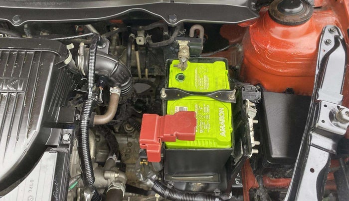 2015 Maruti Swift LXI (O), Petrol, Manual, 60,872 km, Engine View - Left
