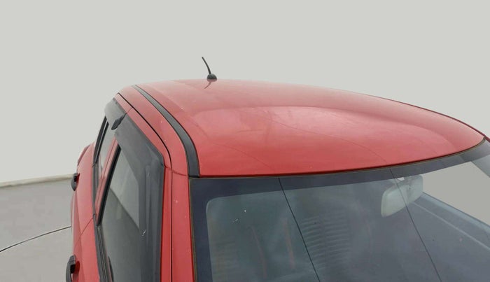 2015 Maruti Swift LXI (O), Petrol, Manual, 60,872 km, Roof