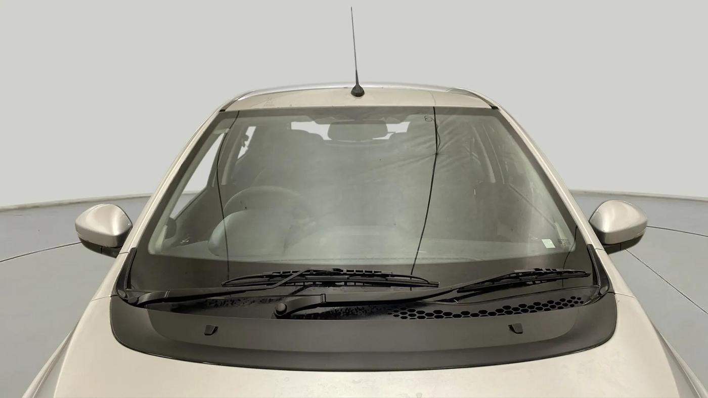 2017 Tata Tiago XZA PETROL, Petrol, Automatic, 73,294 km, Front Windshield