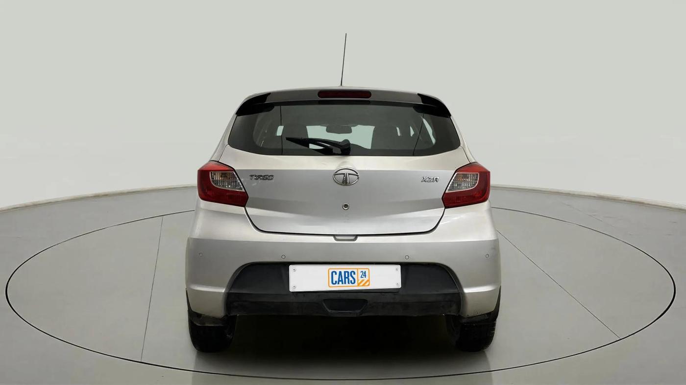 2017 Tata Tiago XZA PETROL, Petrol, Automatic, 73,294 km, Back/Rear