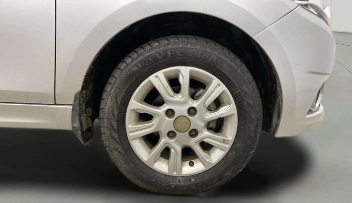 2017 Tata Tiago XZA PETROL, Petrol, Automatic, 73,294 km, Left Front Wheel