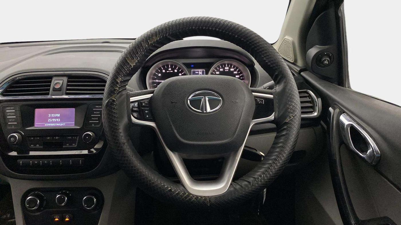 2017 Tata Tiago XZA PETROL, Petrol, Automatic, 73,294 km, Steering Wheel Close Up