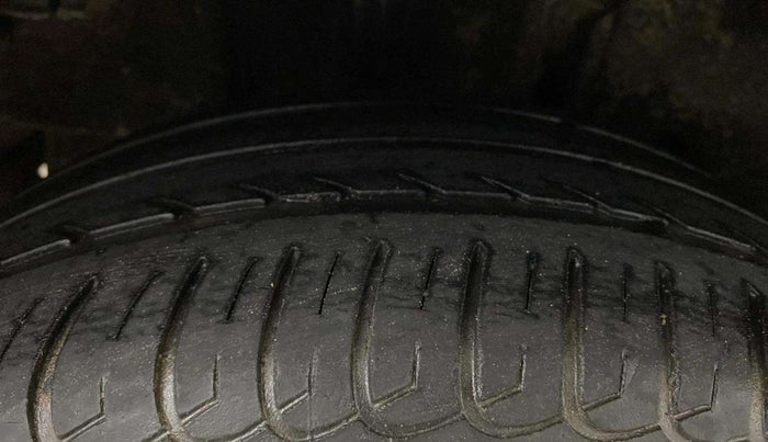 2017 Tata Tiago XZA PETROL, Petrol, Automatic, 73,294 km, Right Rear Tyre Tread
