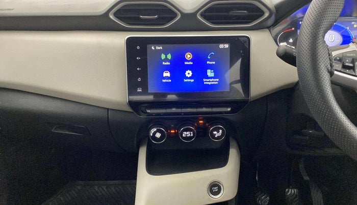 2021 Nissan MAGNITE XV DUAL TONE, Petrol, Manual, 69,678 km, Air Conditioner