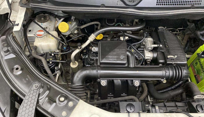 2021 Nissan MAGNITE XV DUAL TONE, Petrol, Manual, 69,678 km, Engine View - Right