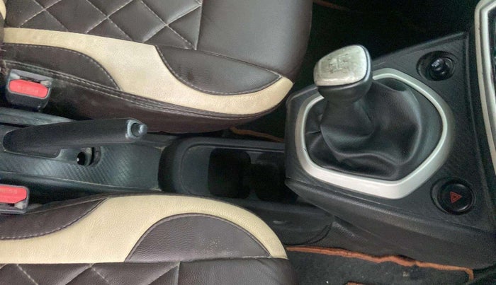 2019 Datsun Go Plus A(O), Petrol, Manual, 90,308 km, Gear Lever