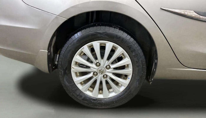 2018 Maruti Ciaz DELTA 1.5 SHVS MT PETROL, Petrol, Manual, 63,743 km, Right Rear Wheel