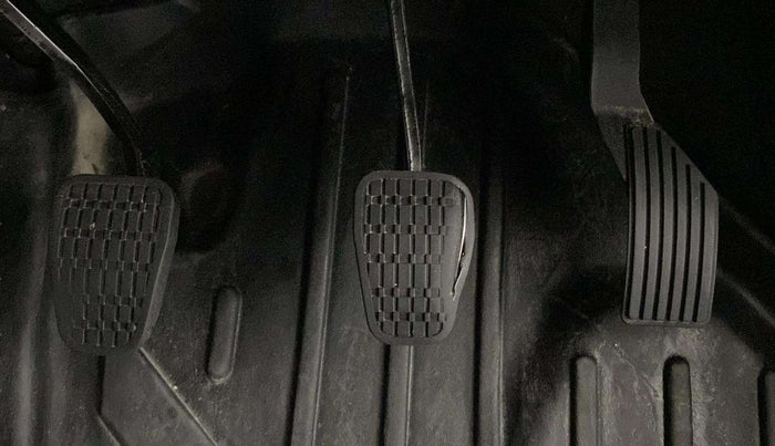 2022 Tata PUNCH ADVENTURE MT, Petrol, Manual, 45,715 km, Pedals