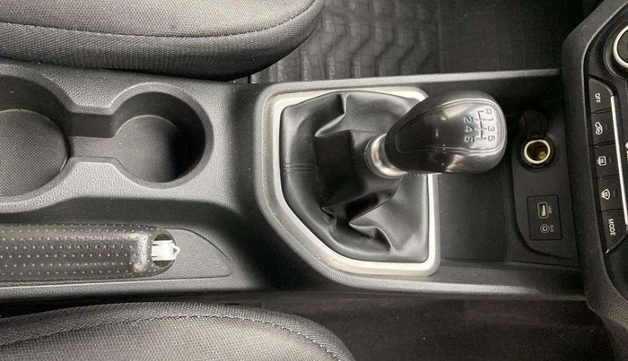2016 Hyundai Creta SX PLUS 1.6 PETROL, Petrol, Manual, 84,265 km, Gear Lever