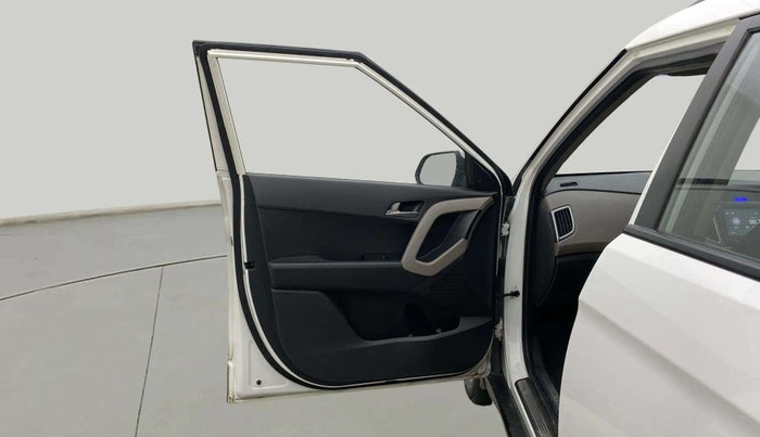 2016 Hyundai Creta SX PLUS 1.6 PETROL, Petrol, Manual, 84,265 km, LHS Front Door