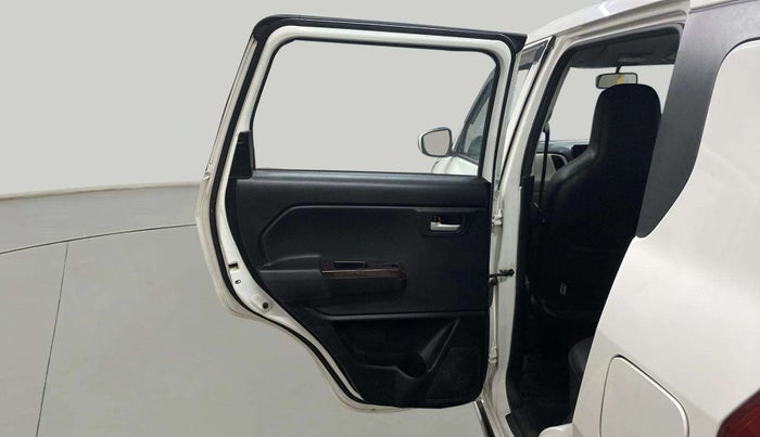 2022 Maruti New Wagon-R VXI CNG 1.0, CNG, Manual, 76,537 km, LHS Rear Door